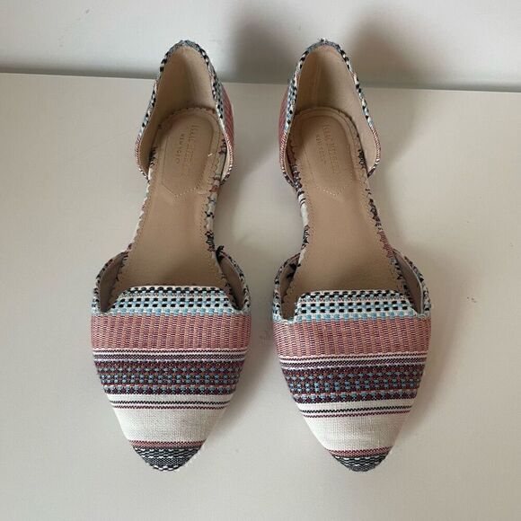 ISAAC MIZRAHI Pointy Toe Flats Womens Size 8 Canvas Stripe Aztec Boho Sandals - Picture 2 of 9